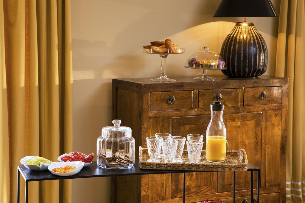 Angerville  Hotel De France מראה חיצוני תמונה
